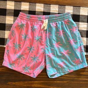 Chubbies medium Pink and Teal Palm Tree Swim Shorts